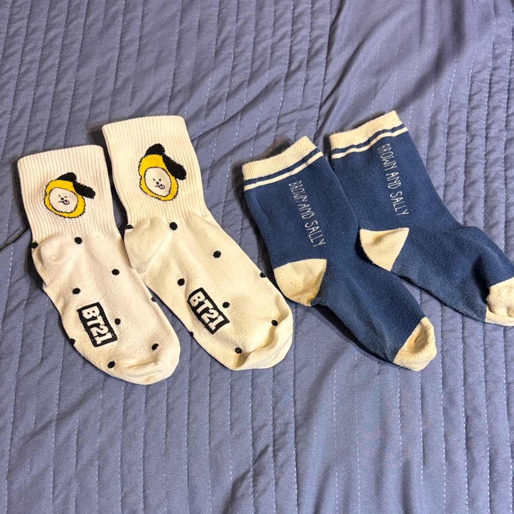BT21 two pair of socks - Chimmy and Brown